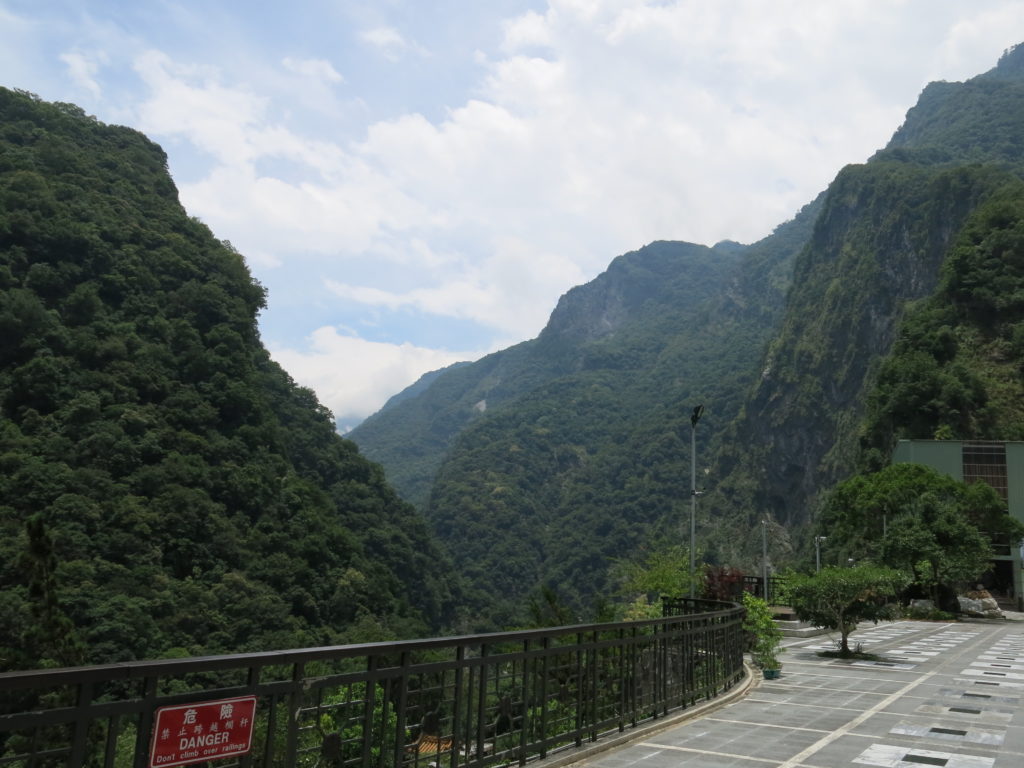 Taroko National Park: Xiangde Temple 祥德寺