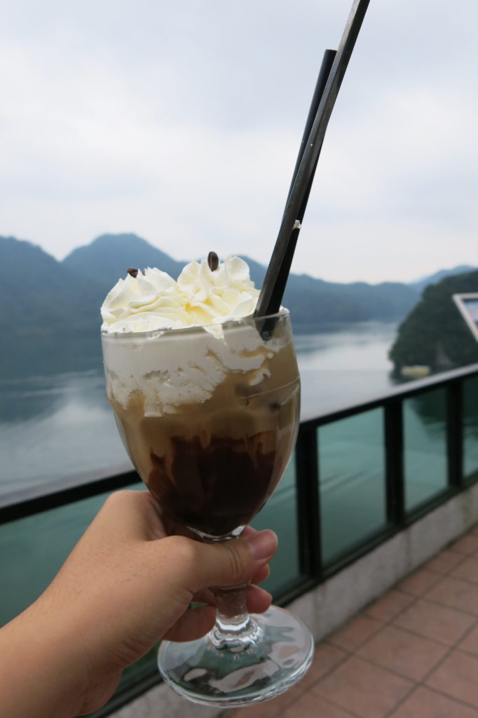 Taoyuan city attractions: Dasi Lakside Coffee 大溪湖畔咖啡