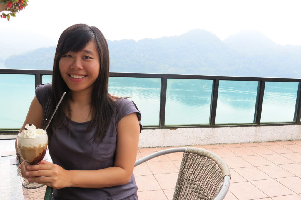 Taoyuan city attractions: Dasi Lakside Coffee 大溪湖畔咖啡