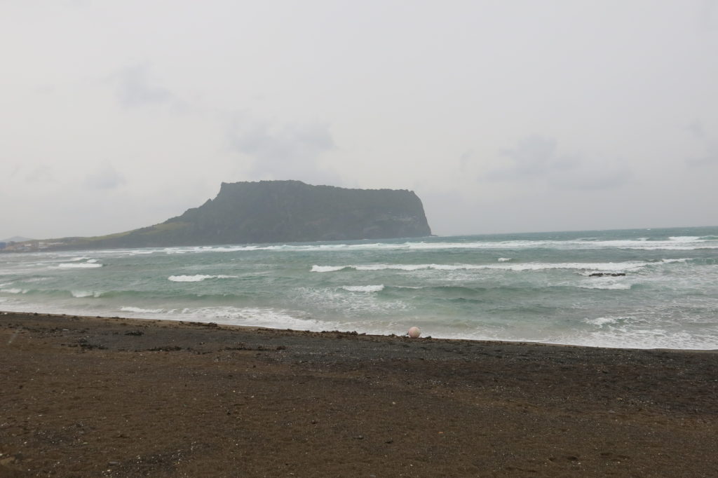 Jeju Island Travel Guide: Seongsan Ilchulbong Sunrise Peak 성산 일출봉