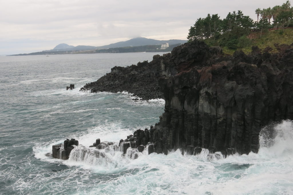 Jeju Island Travel Guide: Jusangjeolli Cliff 주상절리