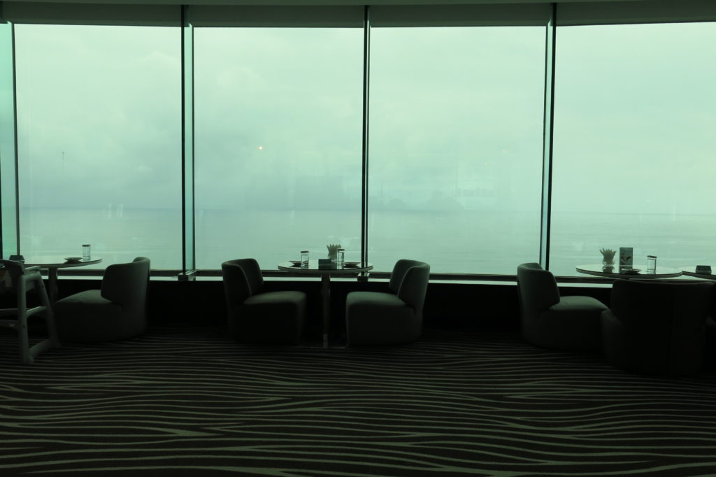 Places to stay in Kenting: UFO H RESORT 墾丁H會館