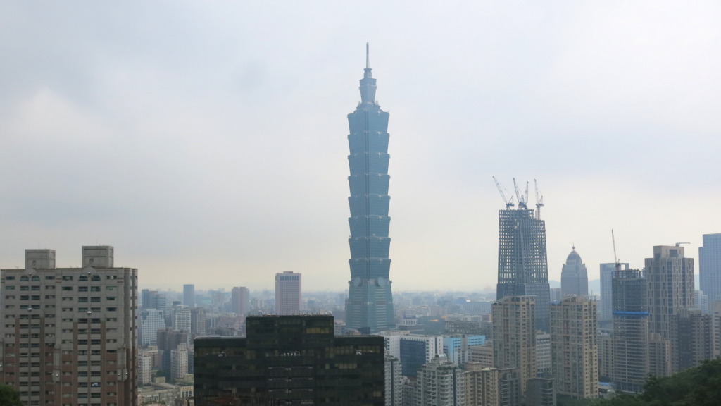 Elephant mountain Taipei 101