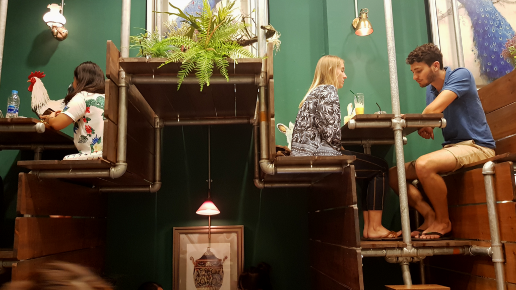 Things to do in Bangkok: Lhong Tou cafe