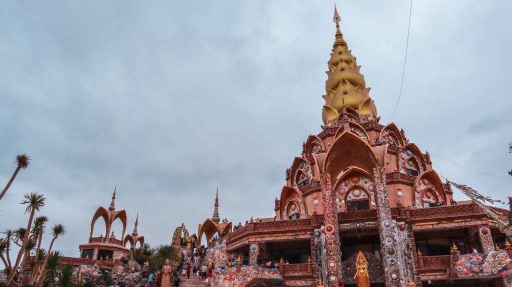 Wat Pha Sorn Kaew