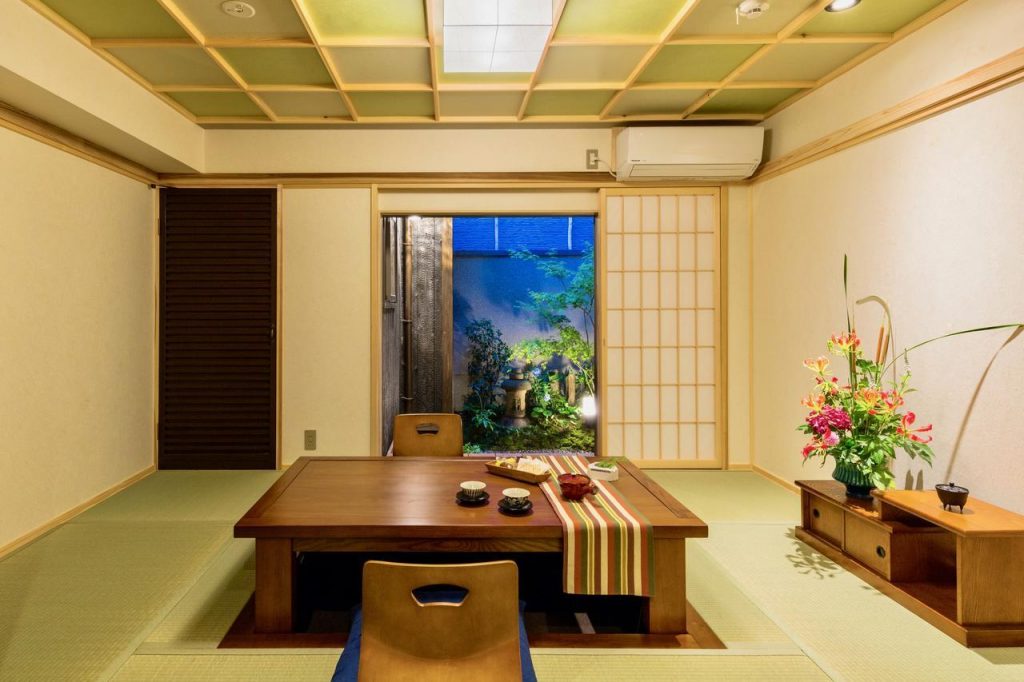 Kyoto Machiya: Maplecottage Four Seasons