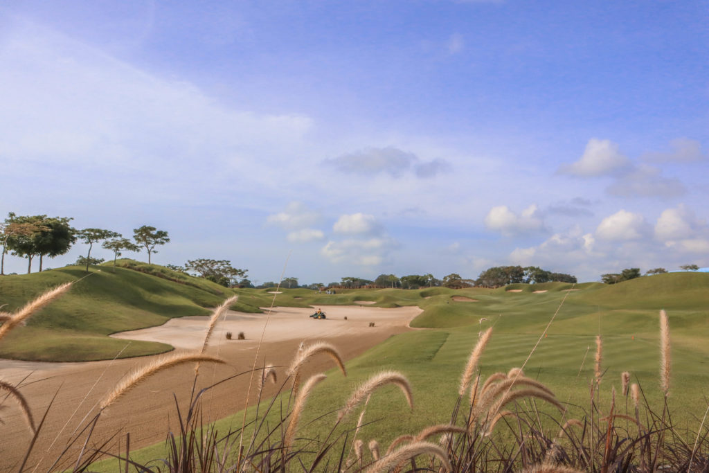 Dusit Thani Laguna Singapore overlooking golf course