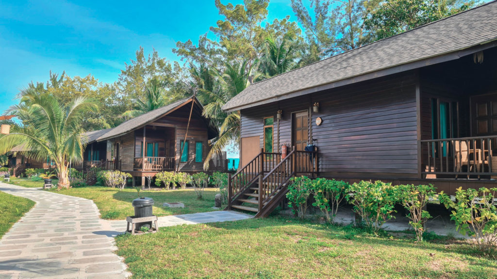 Things to do in Semporna: Mataking reef resort